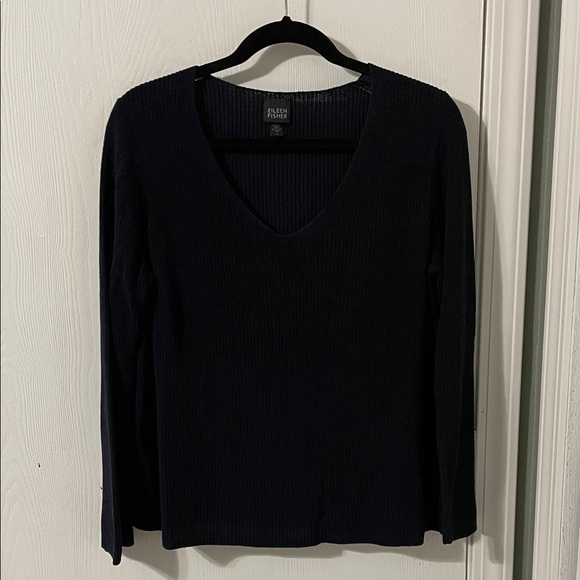 Eileen Fisher Sweaters - Eileen Fisher Silk Blend Like New Santana Knit V-Neck Navy Sweater Size Large